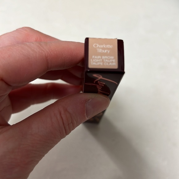 NWT Charlotte Tilbury Legendary Brows Super Fair Brow Light Taupe - Picture 9 of 9